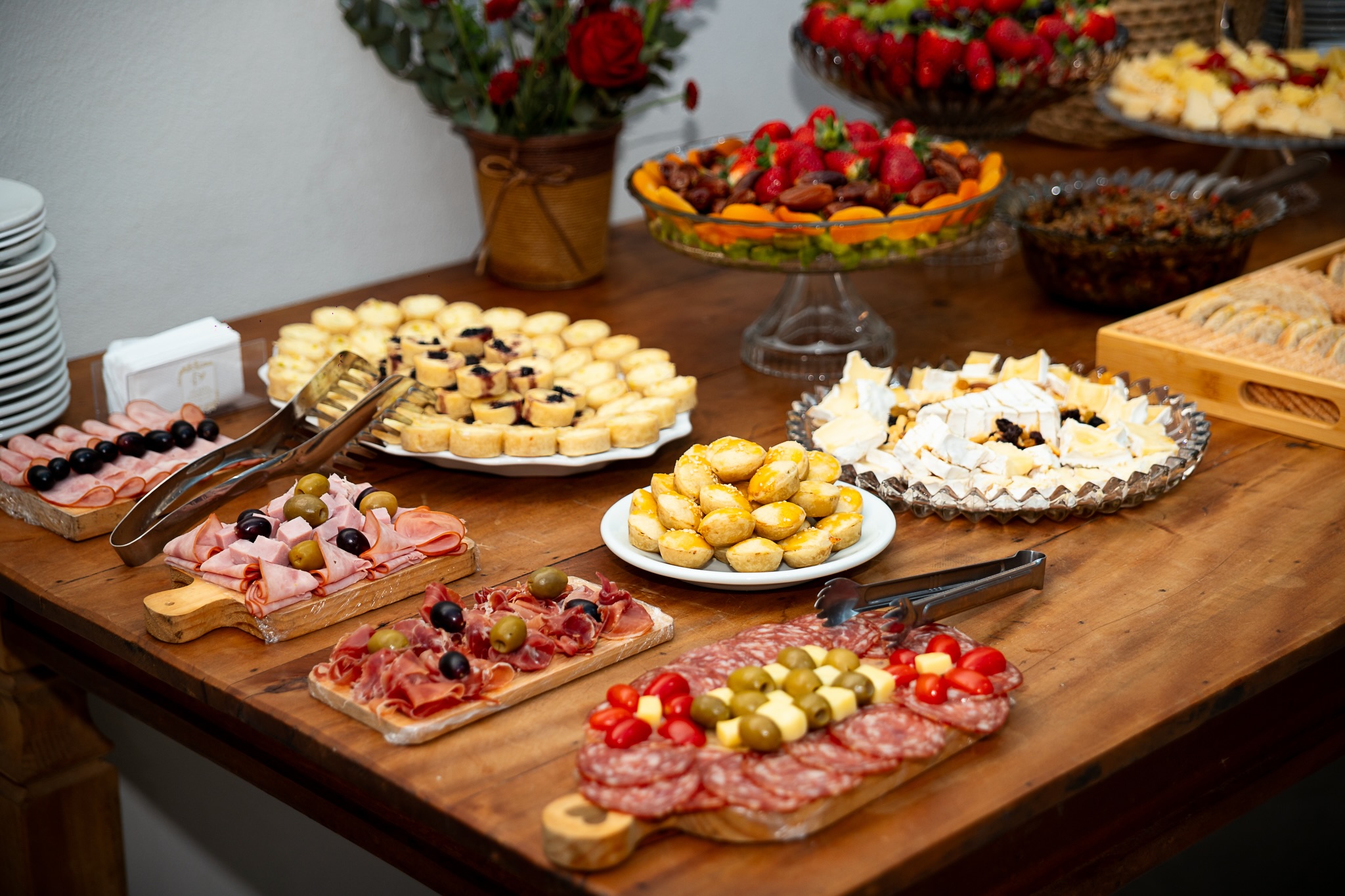 Mesa de doces e sobremesas da festa
